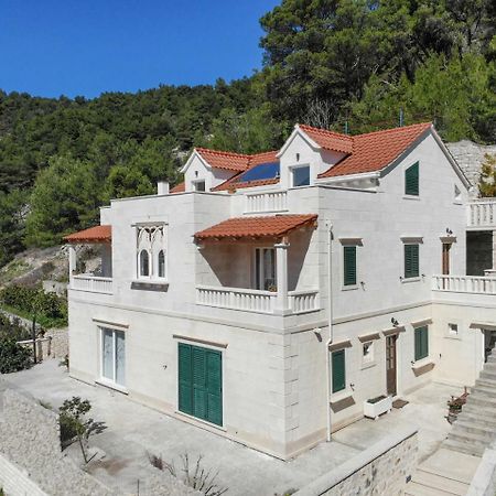 Villa Mar 1 - Luxury Apartments Pucisca Eksteriør billede