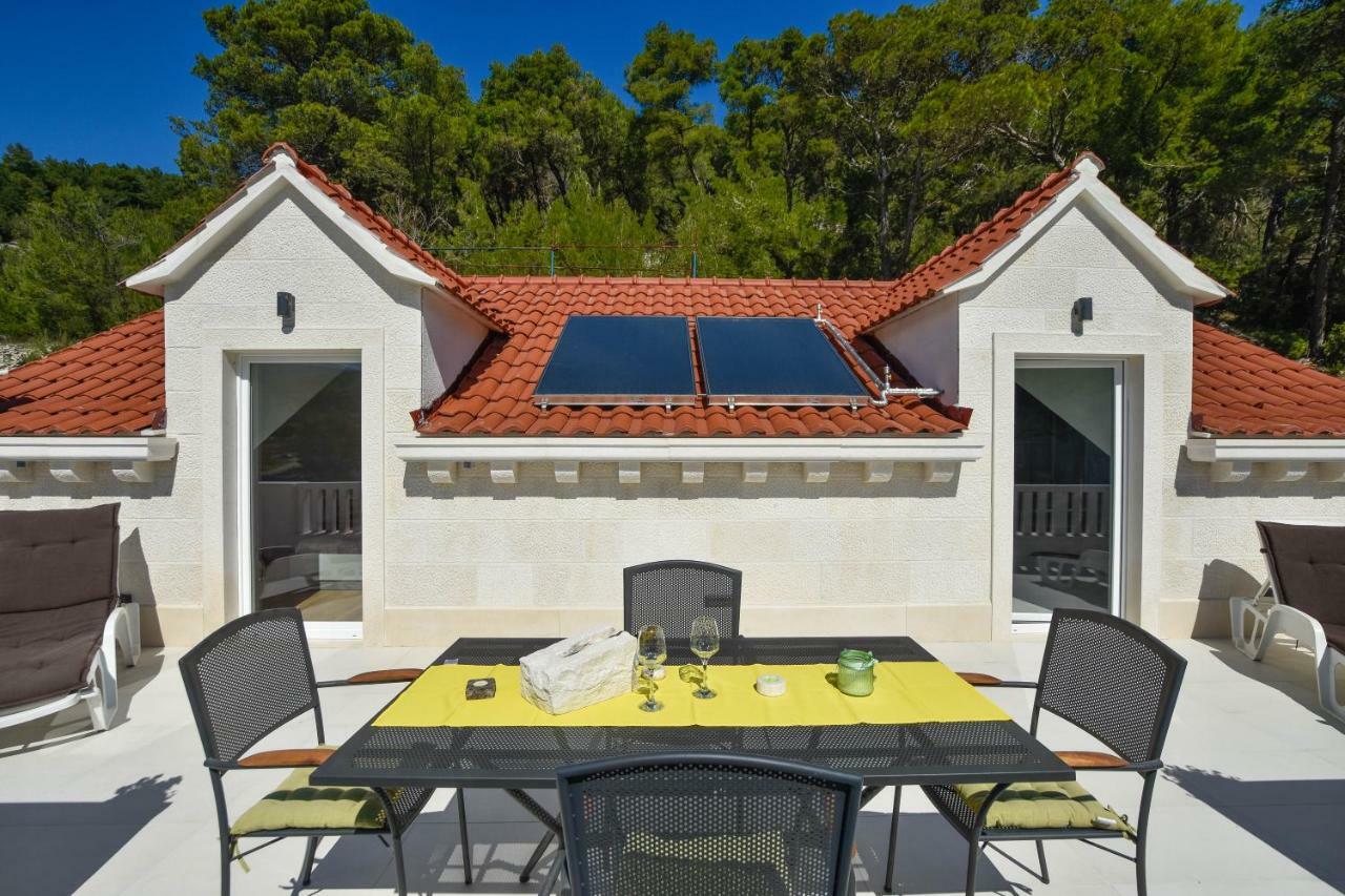 Villa Mar 1 - Luxury Apartments Pucisca Eksteriør billede